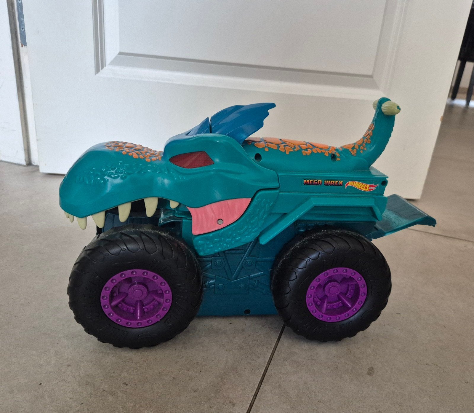 Hor wheels monster truck - mega rex, Kinderen en Baby's, Ophalen
