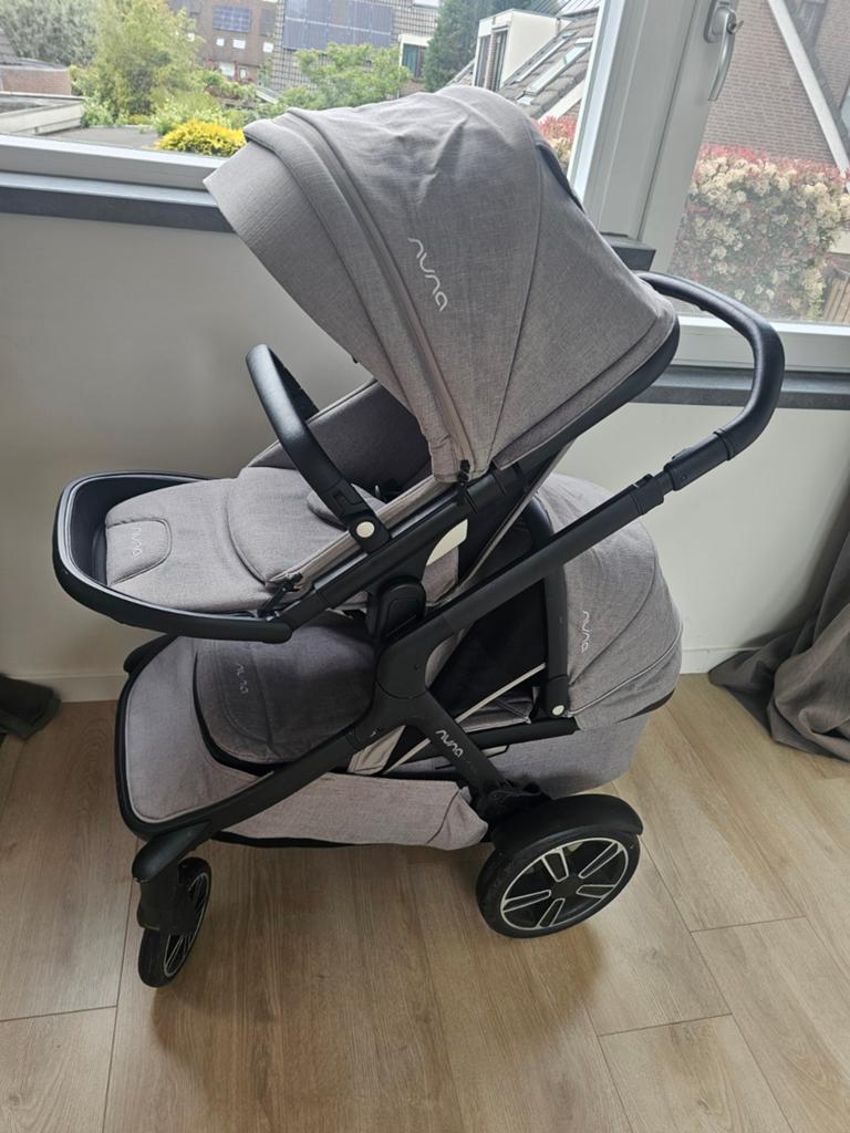 Nuna Demi Grow Duowagen met Reiswieg, Gebruikt, Combiwagen, Verstelbare duwstang, Ophalen