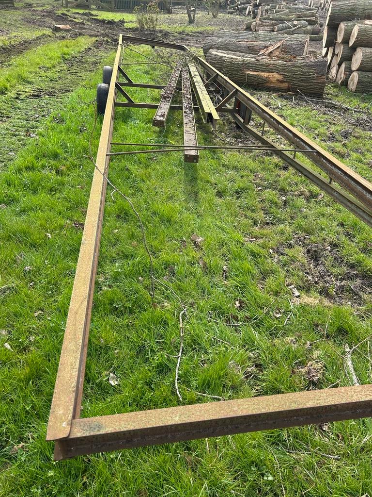 Robuust onderstel voor stacaravan etc. 12x2m, Ophalen, Gebruikt