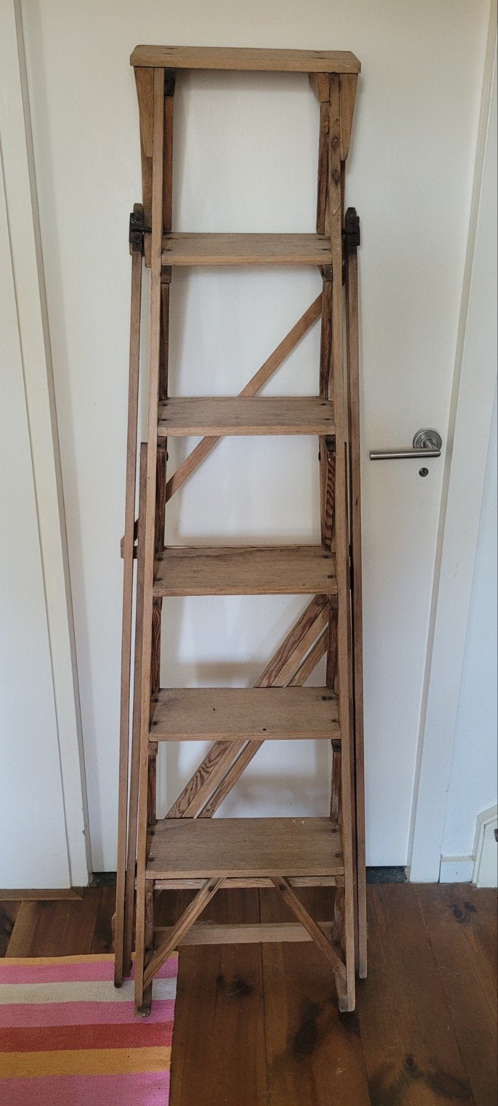 Houten brocante uitklapbare trap., Ophalen, Minder dan 2 meter