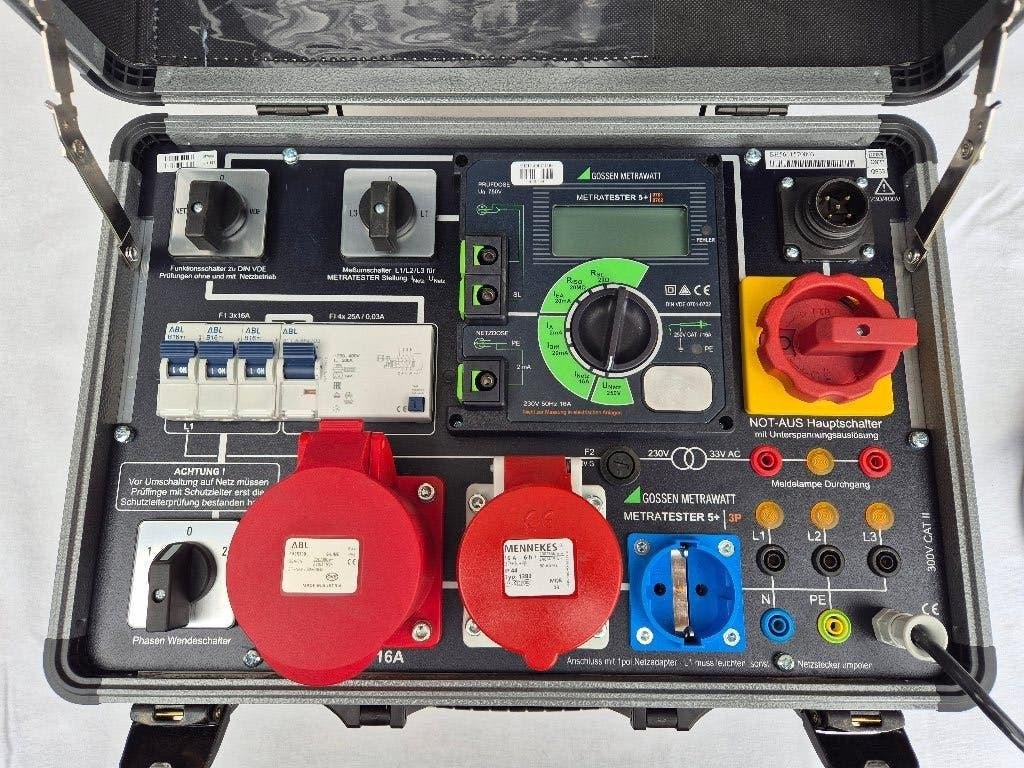 Gossen Metrawatt Testkoffer, NEN3140/ 3-fase tester, Doe-het-zelf en Verbouw, Ophalen, Zo goed als nieuw, Elektriciteit