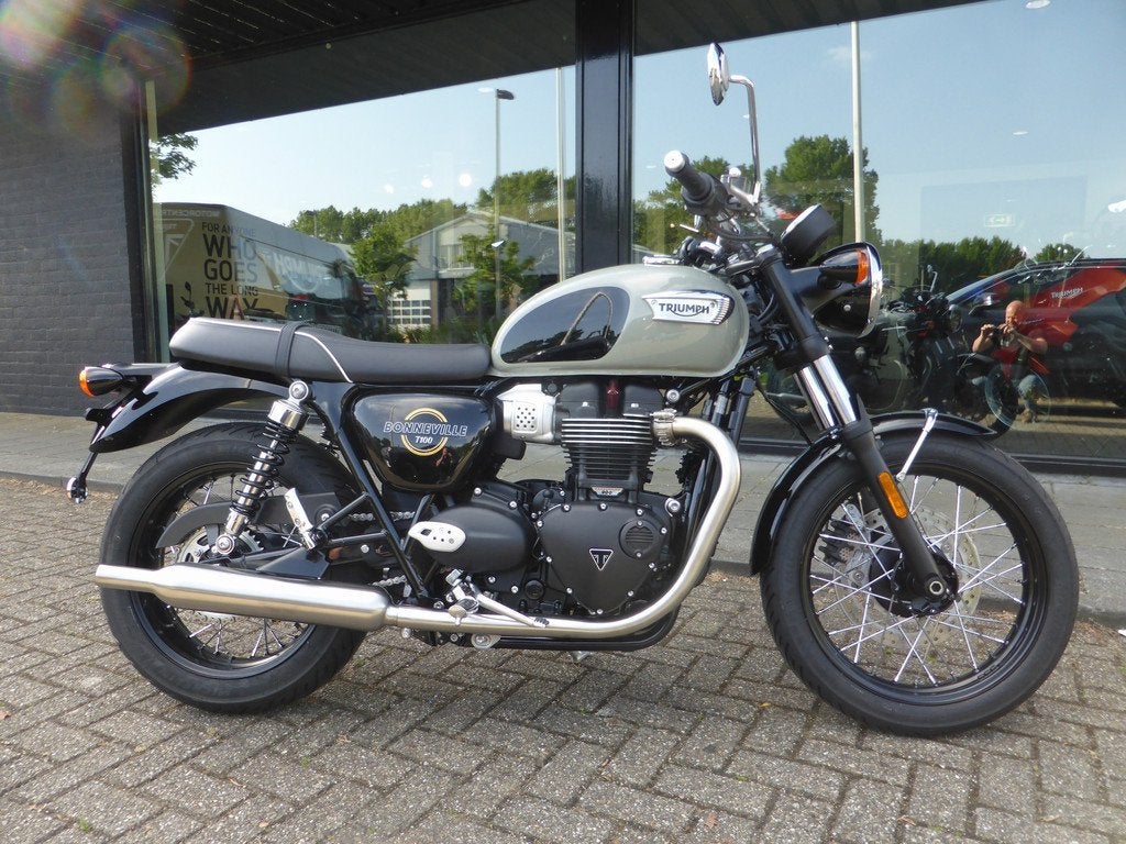 Triumph Bonneville T100 NEW Bonneville T100 (bj 2026), Triumph Motocycles, Bedrijf, 900 cc, Triumph.Benelux@triumph.co.uk