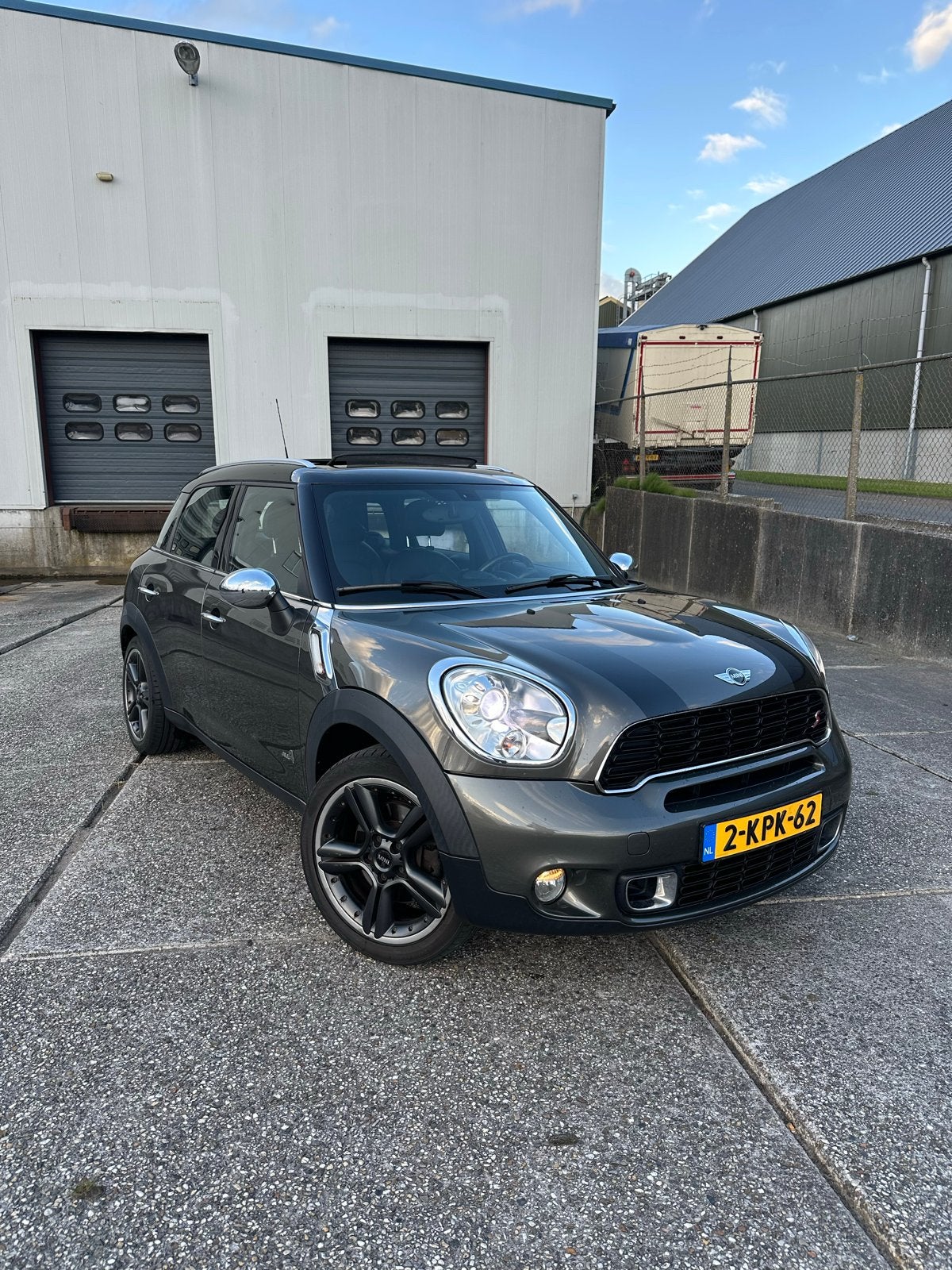 Mini Countryman Cooper S All4 | pano | Leder | H/K Audio, Auto's, Mini, 15 km/l, 750 kg, Leder, 75 €/maand