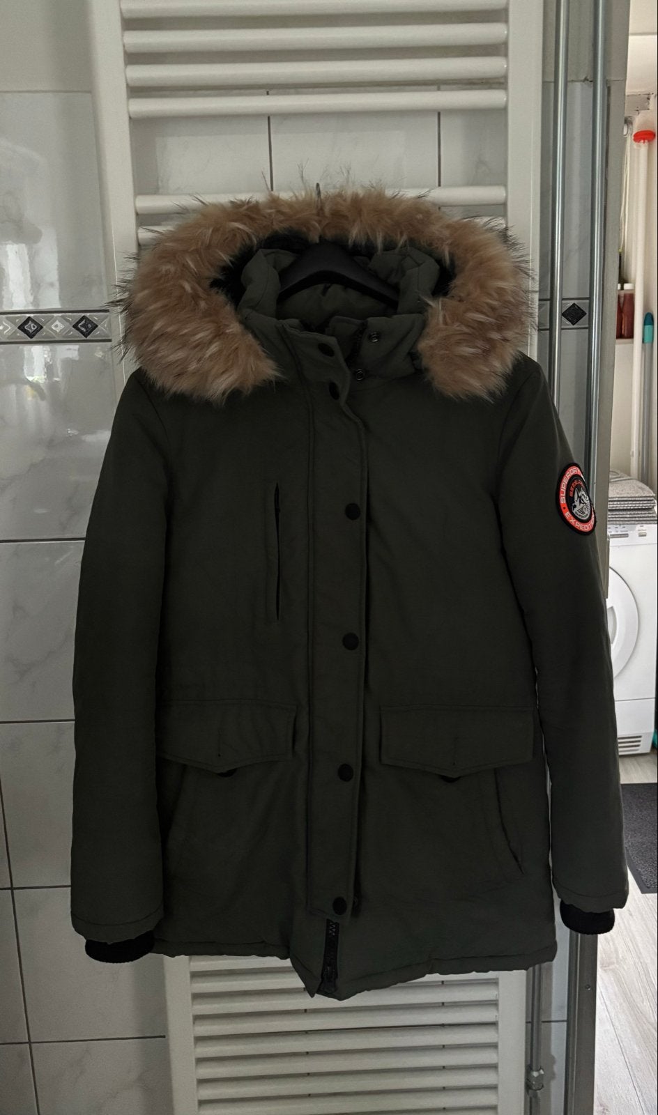 Superdry Everest Parka - Groen met afneembare bontkraag, Ophalen, Zo goed als nieuw, Maat 38/40 (M), Groen