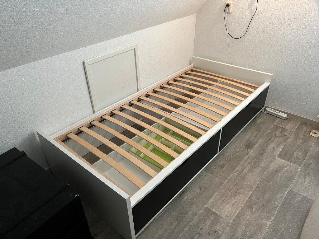 1 persoonsbed met opbergruimte, Huis en Inrichting, Slaapkamer | Bedden, Ophalen, 90 cm, Eenpersoons, Wit