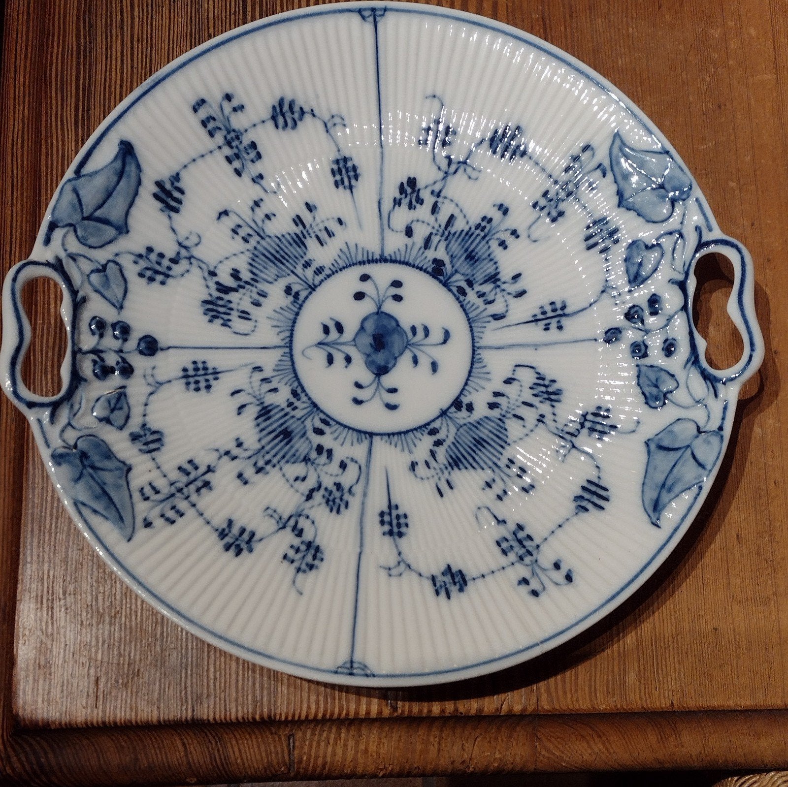oude ronde serveer schaal Rauenstein strohblumenmuster, Antiek en Kunst, Ophalen