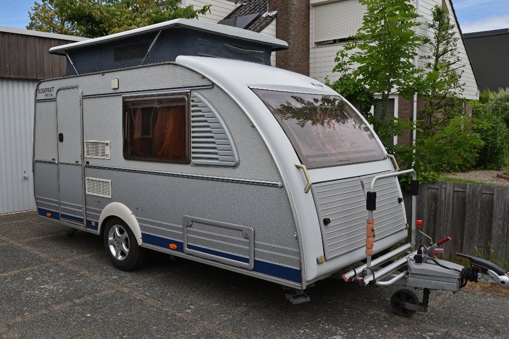 Kip Kompakt 37 EKV Special, 2001, hefdak, toilet, voortent, Standaardzit, Kip, Hefdak, Tot en met 3