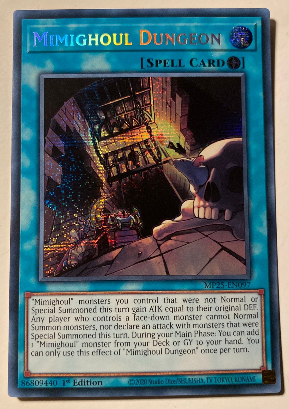 Yu-Gi-Oh! Mimighoul Dungeon MP25 1st Edition !, Ophalen of Verzenden, Zo goed als nieuw, Losse kaart, Foil