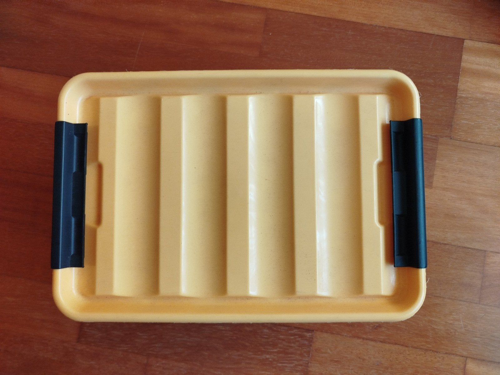 Gele opbergbox met deksel, Ophalen, Gebruikt