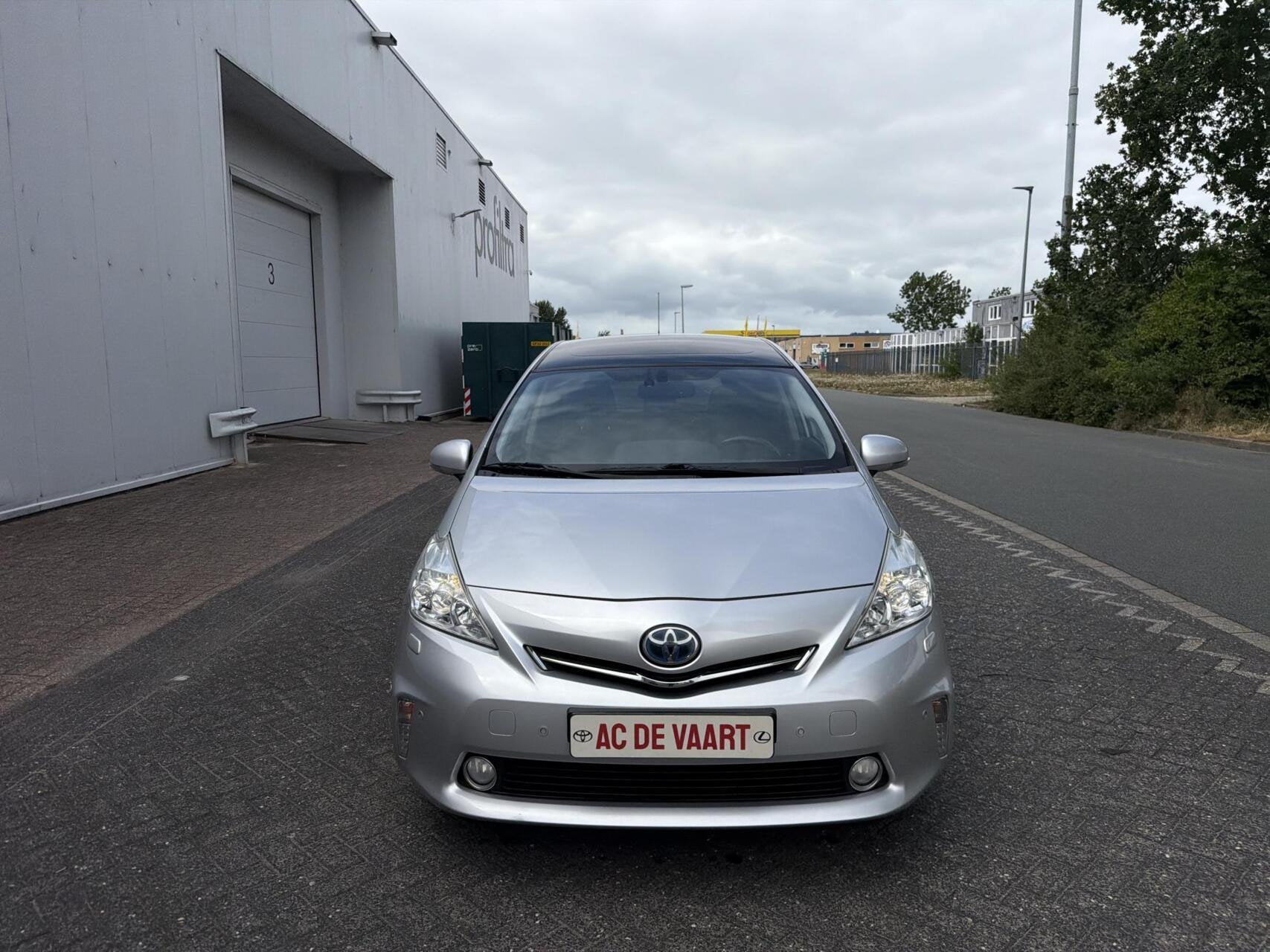 Toyota Prius Wagon 1.8 Dynamic Business, Auto's, Euro 5, 136 pk, Gebruikt, 4 cilinders