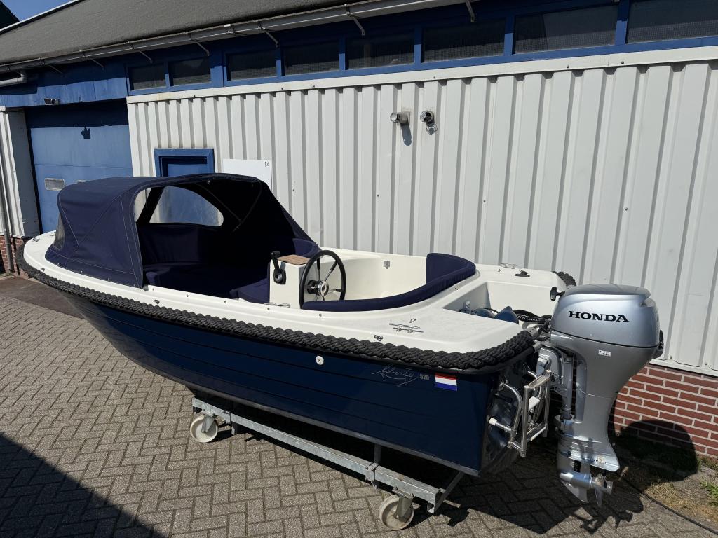 Prachtige Liberty 520 sloep Honda 20pk Buiskap Vaarklaar!, Watersport en Boten, Niet ingevuld, Niet ingevuld, 5 m, Niet ingevuld