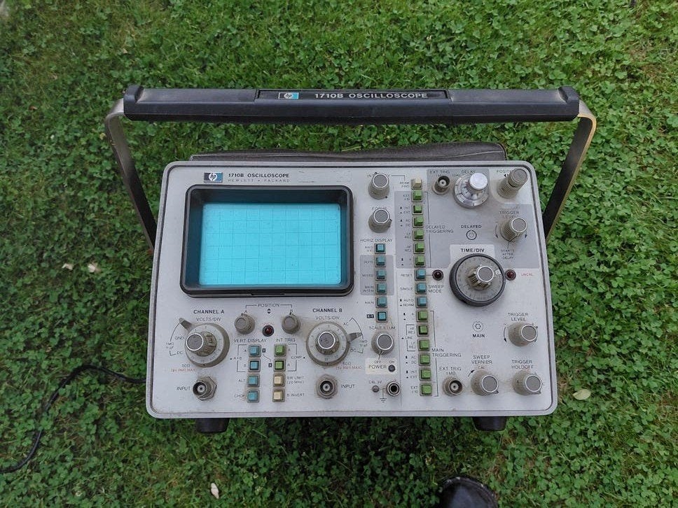 Hewlett Packard analoge 1710b Oscilloscoop met handleiding, Ophalen of Verzenden, Gebruikt