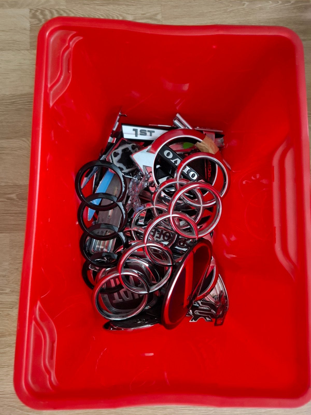 diverse gebruikte emblemen in 1 koop, Ophalen of Verzenden