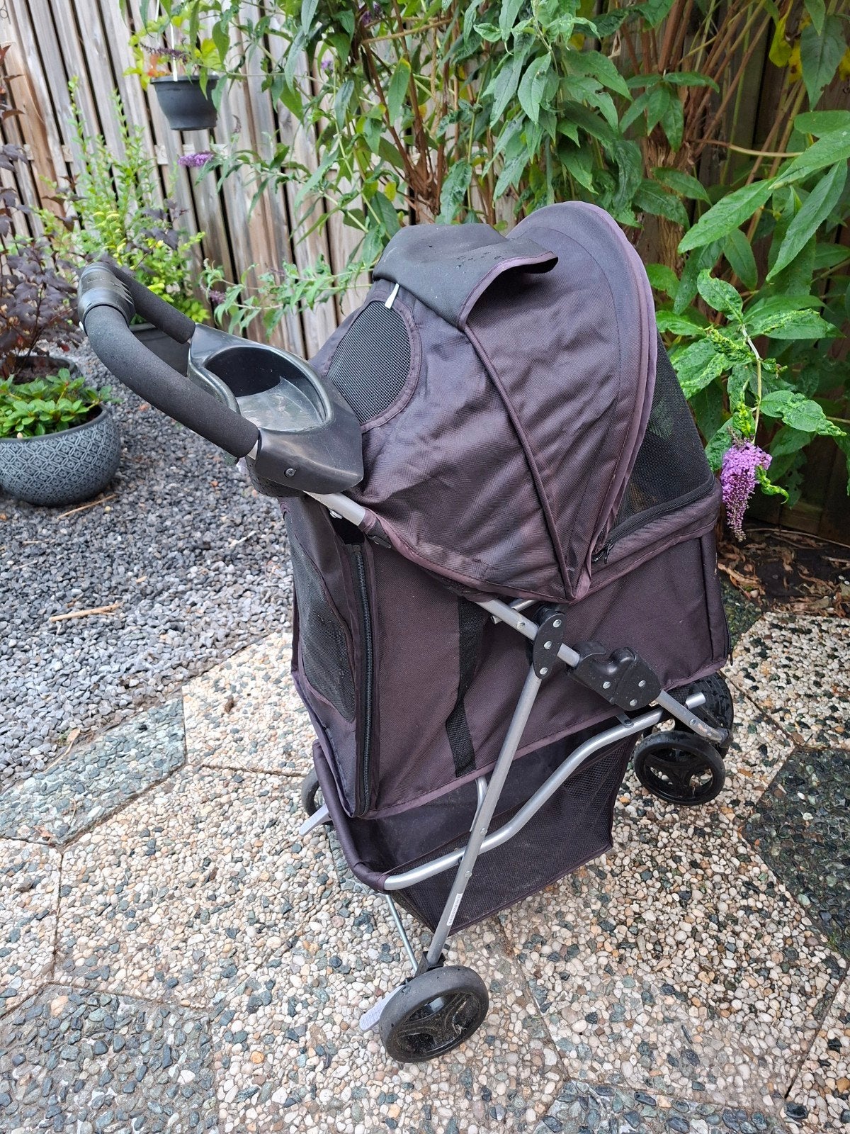 Zwart grijze honden buggy geschikt voor 2 honden, Ophalen, Zo goed als nieuw, Hondenbuggy