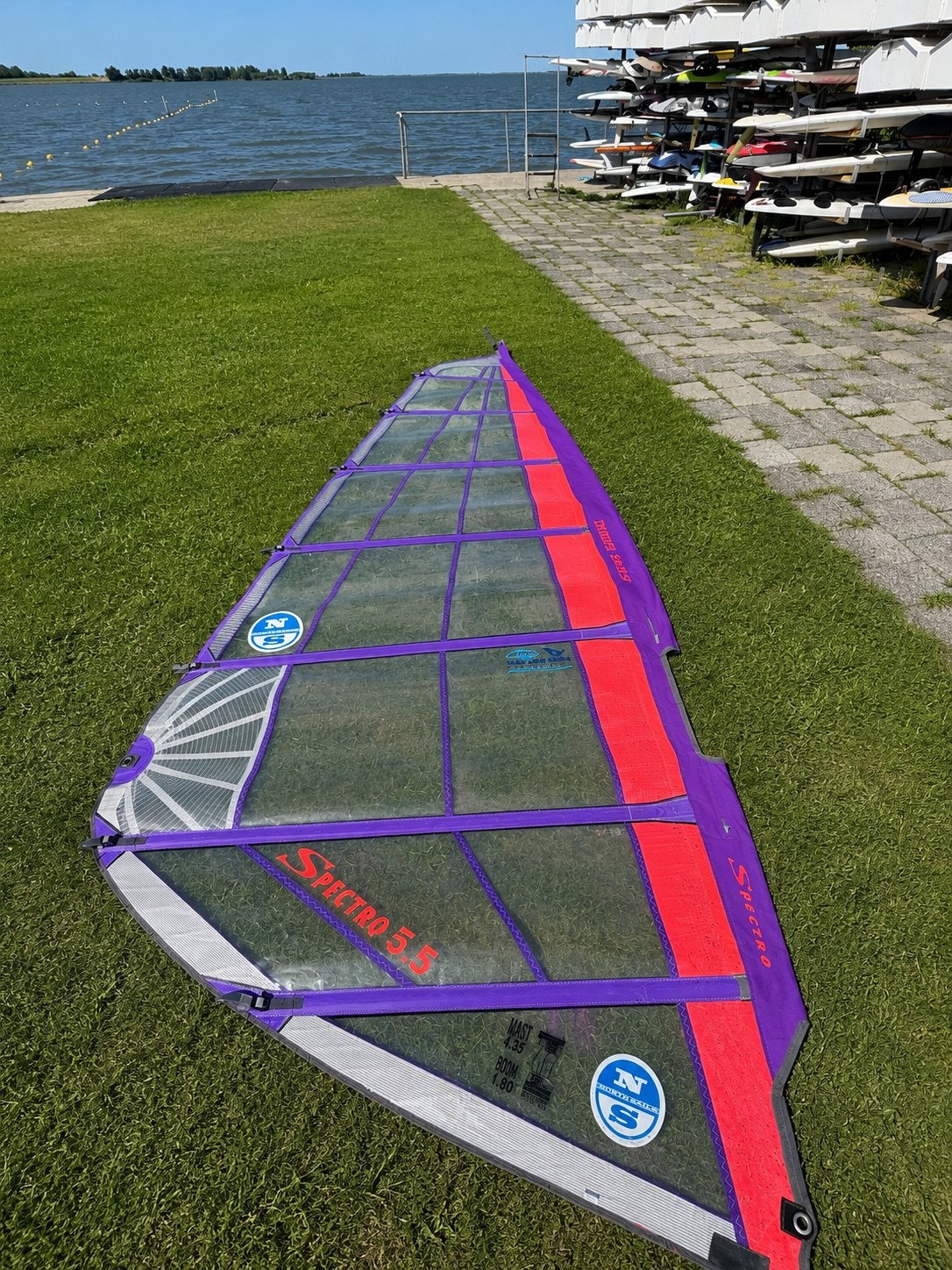 North Sails Spectro 5.5 windsurfzeil, Ophalen, Zo goed als nieuw, Zeil