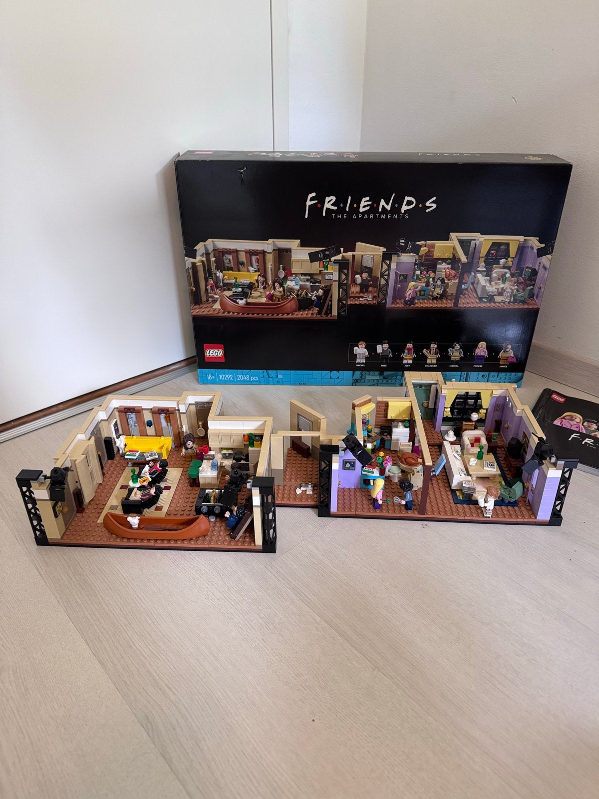 LEGO Friends The Apartments 10292 - Zo goed als nieuw, Ophalen, Lego, Compleet, Complete set