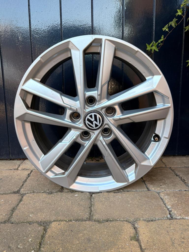 17 inch metalen velgen voor golf 7 - 4 stuks, Auto diversen, Wieldoppen, Ophalen, Gebruikt