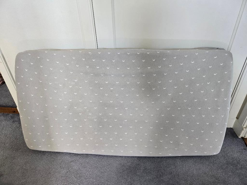 Kinderbed matrass, Ophalen, Zo goed als nieuw, Minder dan 140 cm, Matras