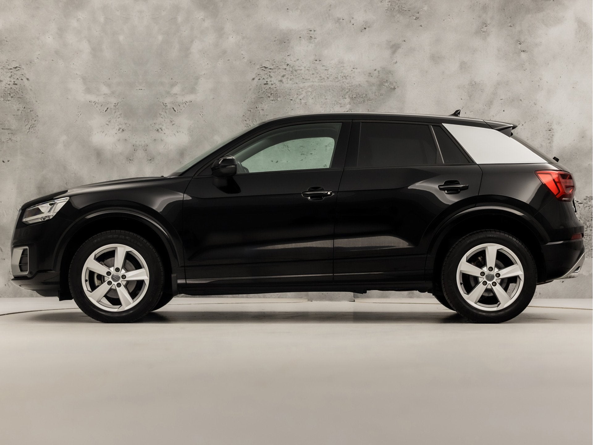 Audi Q2 35 TFSI S-Tronic Sport 150Pk Automaat (VIRTUAL COCKP, Auto's, Audi, 12 maanden, Stof, 4 cilinders, Zwart