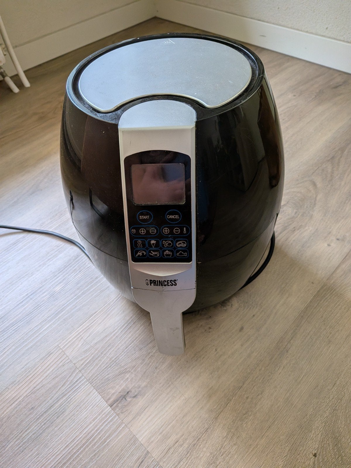 Princess Airfryer, Witgoed en Apparatuur, Ophalen, Gebruikt, Airfryer, 750 t/m 999 gram