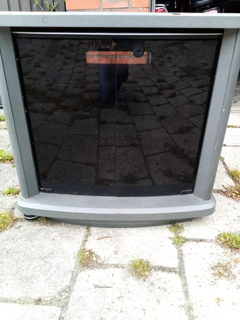 Gebruikt tv-kastje met glazen deuren, Ophalen, Gebruikt, 50 tot 100 cm, Minder dan 100 cm