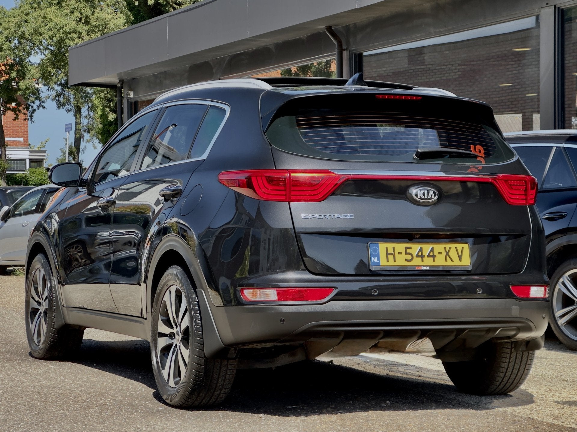Kia Sportage 1.6 GDI AUT6 EXECUTIVE 93D.KM! PANODAK NAVI CAM, Auto's, Gebruikt, 4 cilinders, Grijs, 1527 kg