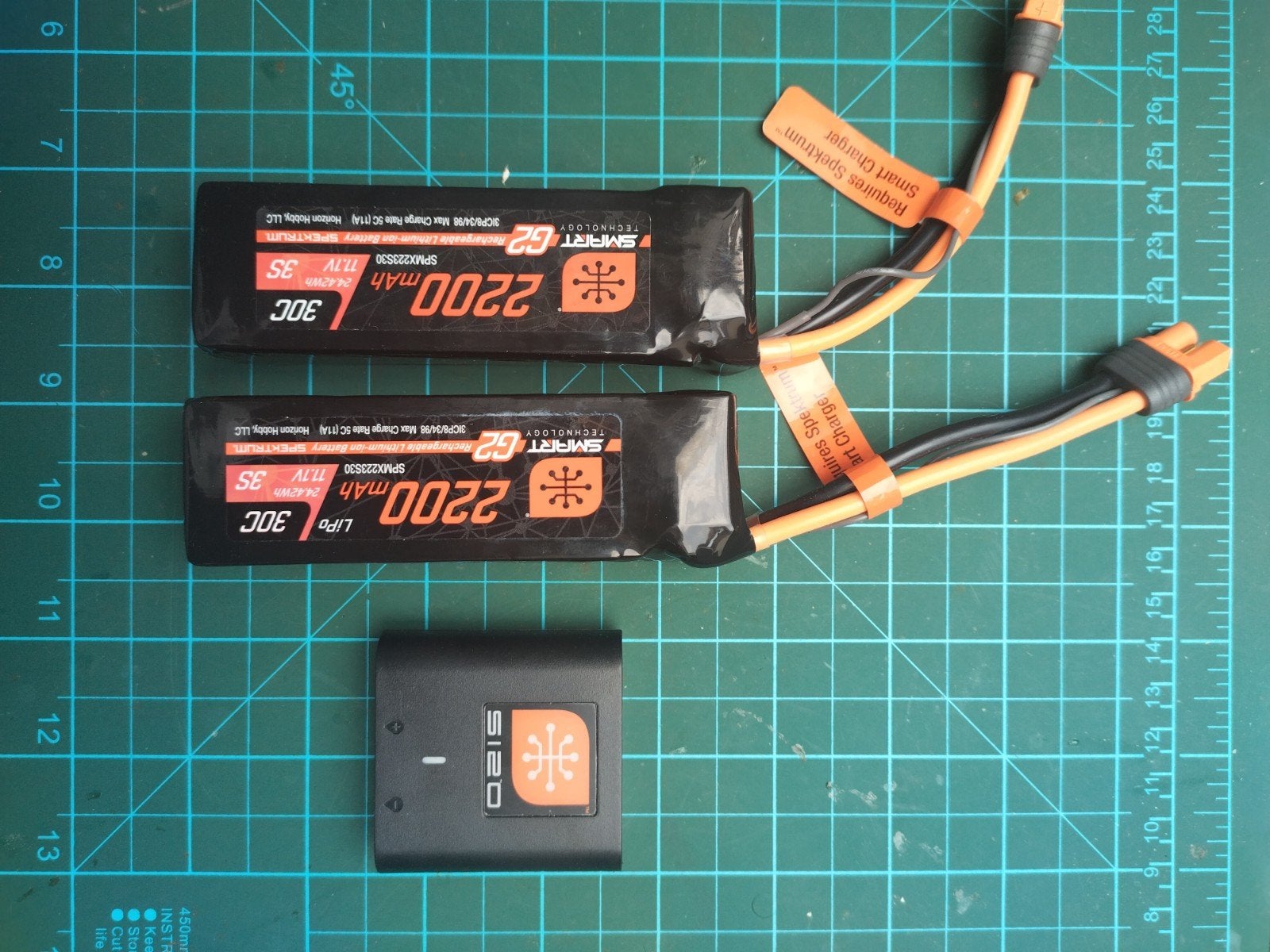 Lipo 2200mAh 30C met lader, Ophalen of Verzenden
