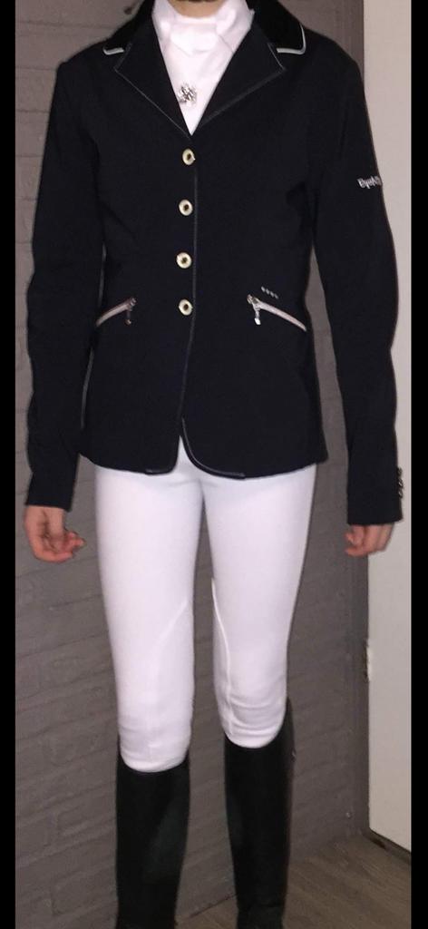 Prachtig wedstrijdjasje met blouse van Equi Thème maat 176, Dieren en Toebehoren, Paardrijkleding, Ophalen, Zo goed als nieuw