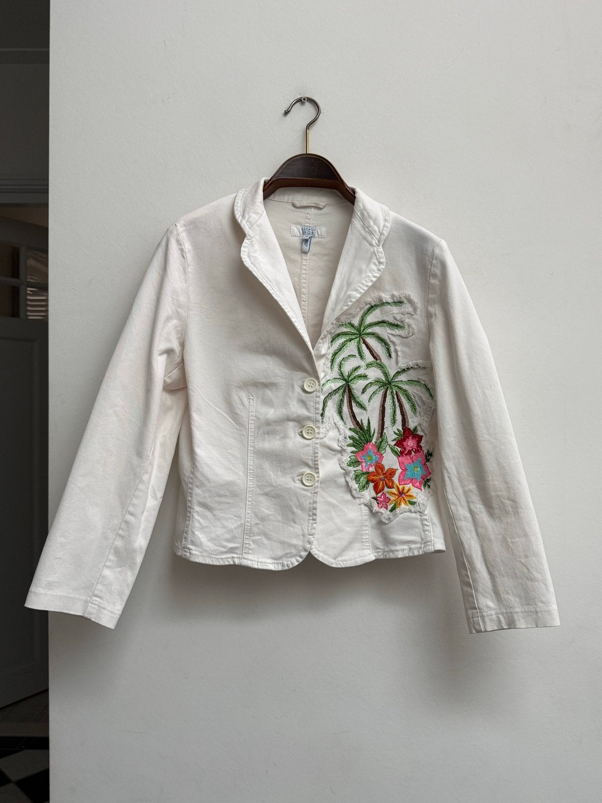 Escada Sport Wit Katoenen Jasje Borduursel Palmboom – Mt 42, Wit, Maat 42/44 (L), Ophalen of Verzenden, Zo goed als nieuw