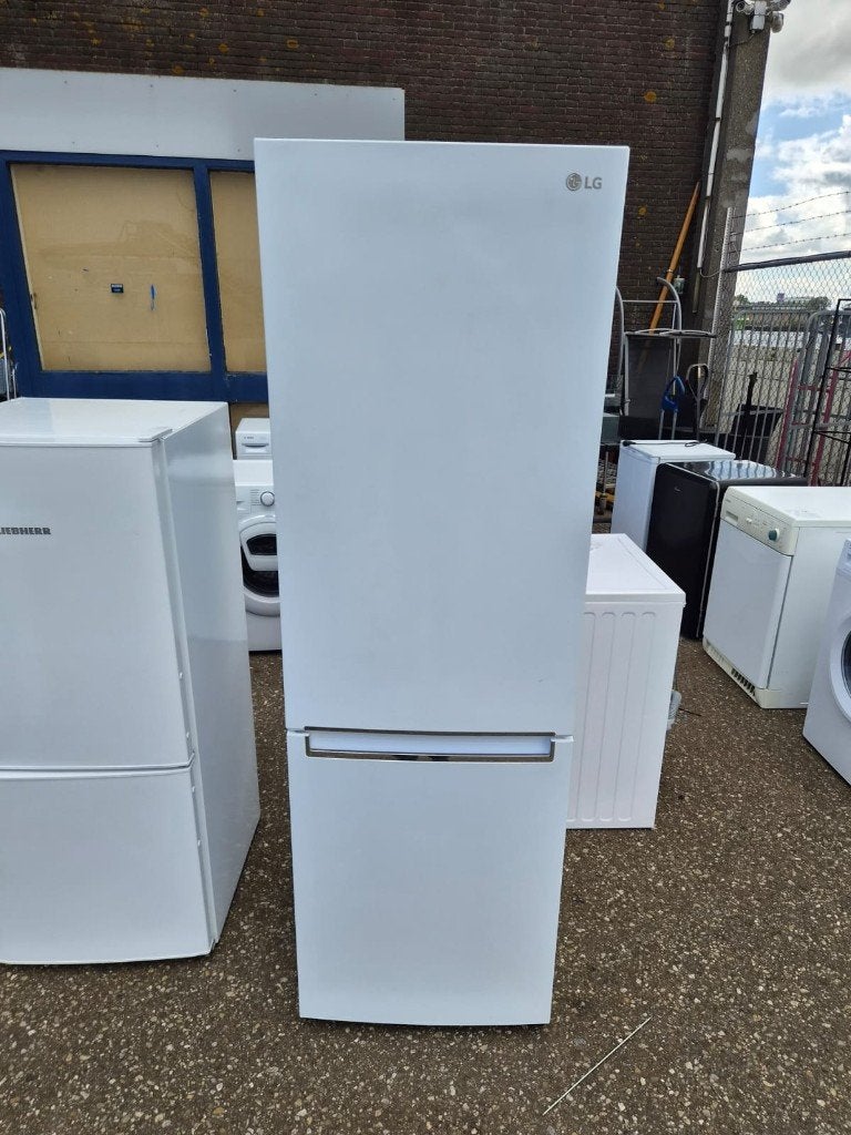 LG koel-vriescombinatie wit koelkast vriezer  CS27220