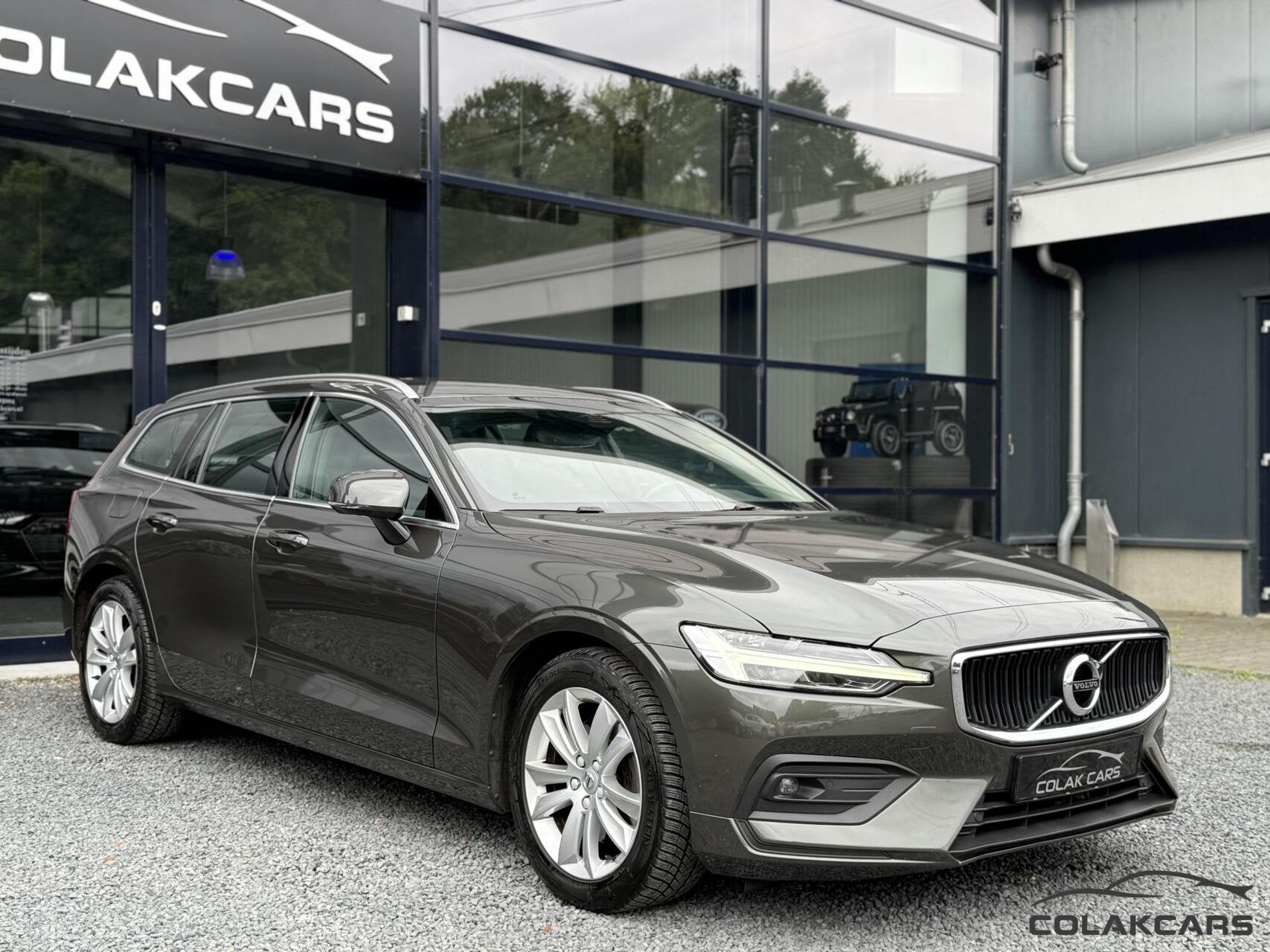 Volvo V60 2.0 B3 Business Pro|NAP|Garantie|Dealer onderh, Auto's, 15 km/l, Euro 6, 4 cilinders, 1969 cc