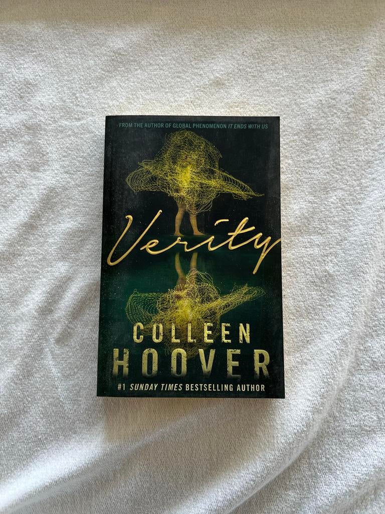 Verity - Colleen Hoover, Ophalen of Verzenden, Gelezen, Amerika