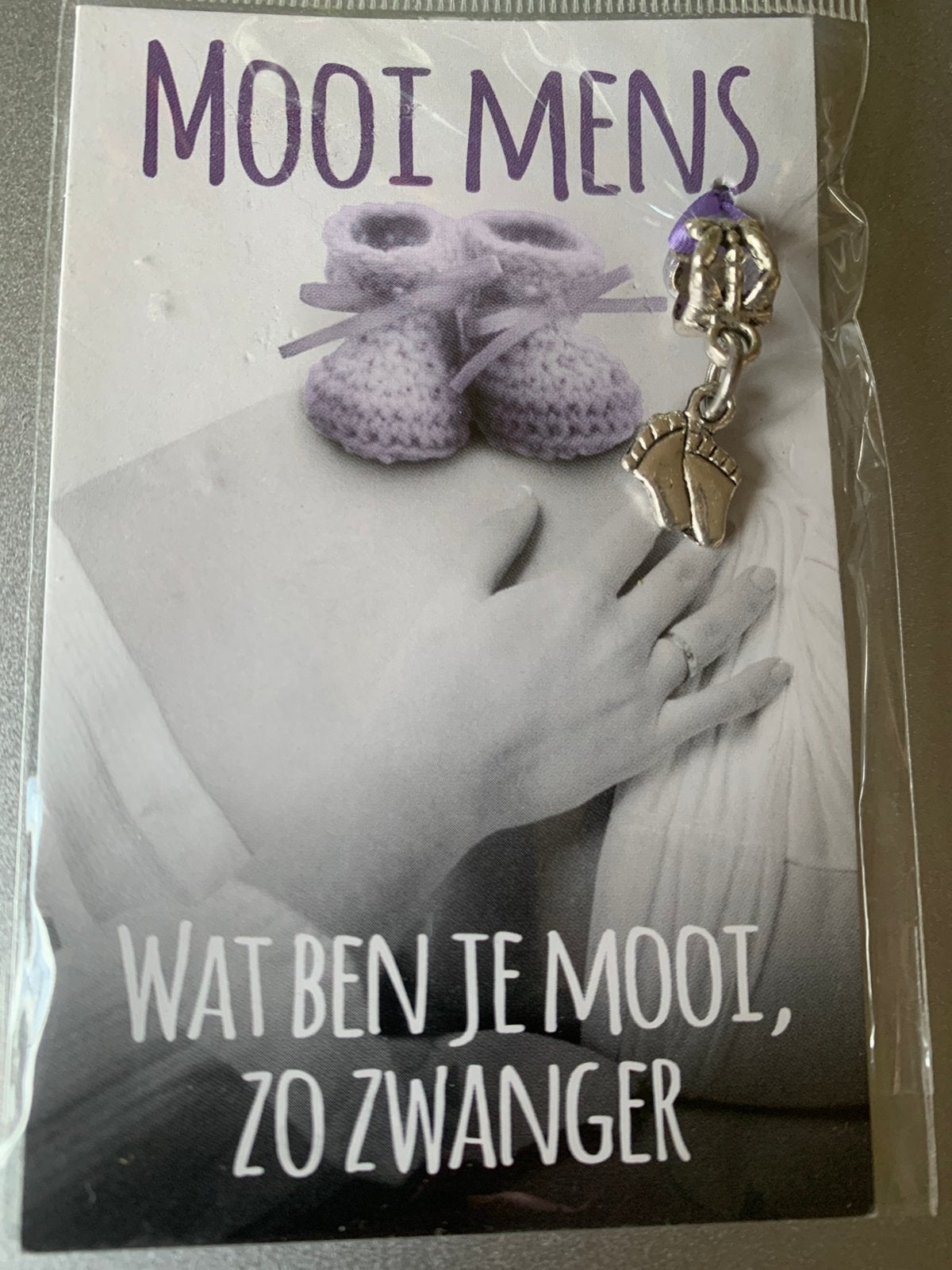 Bedeltje "babyvoetjes", Wat ben je mooi, zo zwanger, NW!, Overige merken, Overige materialen, Nieuw, Ophalen of Verzenden