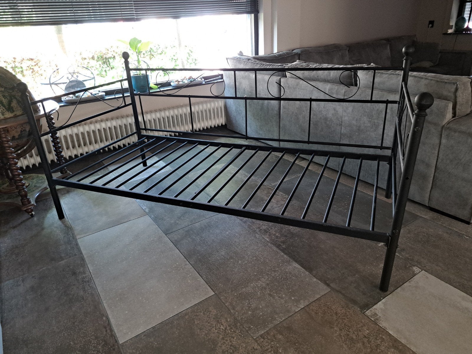 Metalen bedframe 90x200 cm - Zwart, Ophalen, Gebruikt, 90 cm, Eenpersoons