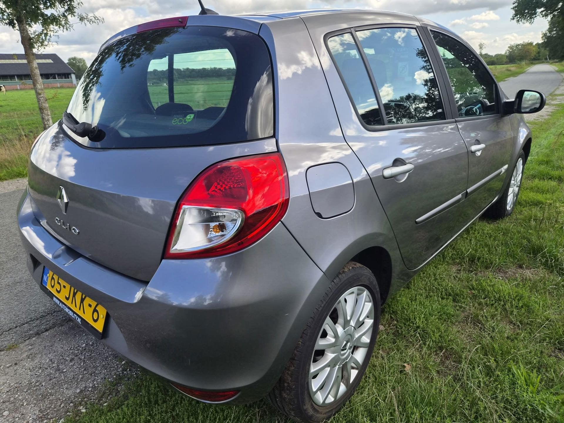 Renault Clio 1.2 TCe Sélection Business Sport dealer ond. a, Auto's, Renault, Gebruikt, 4 cilinders, 49 €/maand, Origineel Nederlands