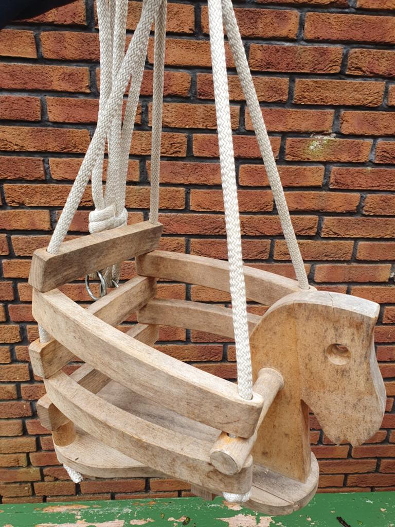 Schommel houten paardje, Tuin en Terras, Ophalen, Rond, Hout