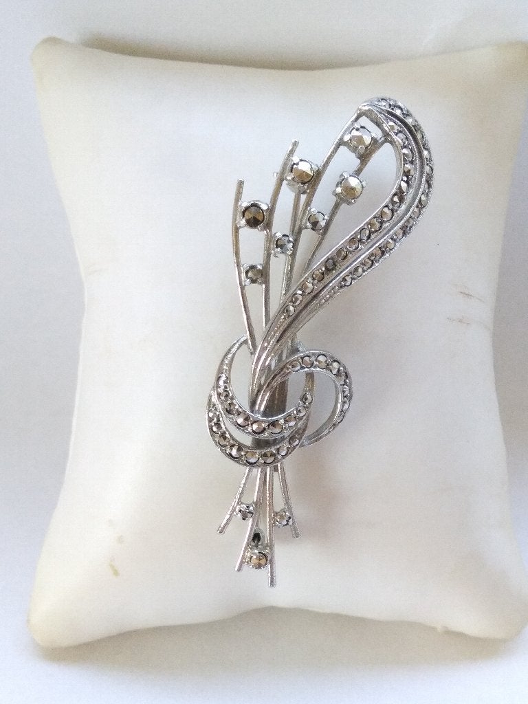 zilveren BROCHE (835)  6,5x 2,5 cm 'boeketje met lint', Ophalen of Verzenden, Zilver, Broche, Met edelsteen