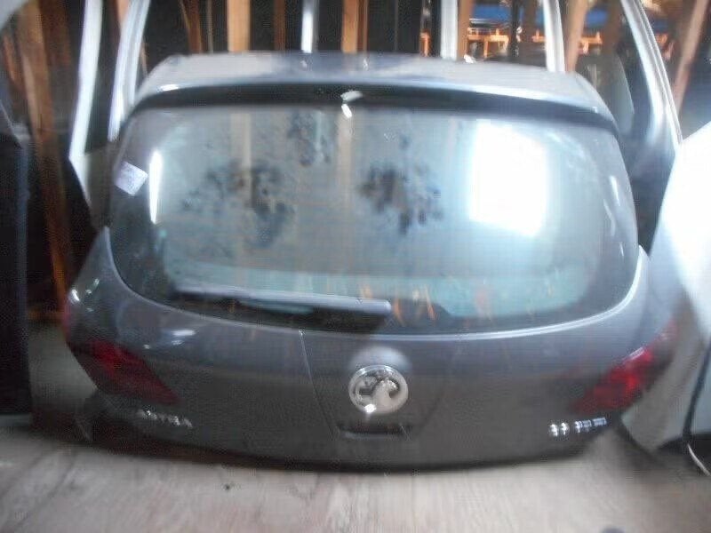ACHTERKLEP Opel Astra J (PC6 / PD6 / PE6 / PF6), Auto-onderdelen, Bahnhofsplatz 65423 Rüsselsheim am Main, DE, Gebruikt, Achterklep