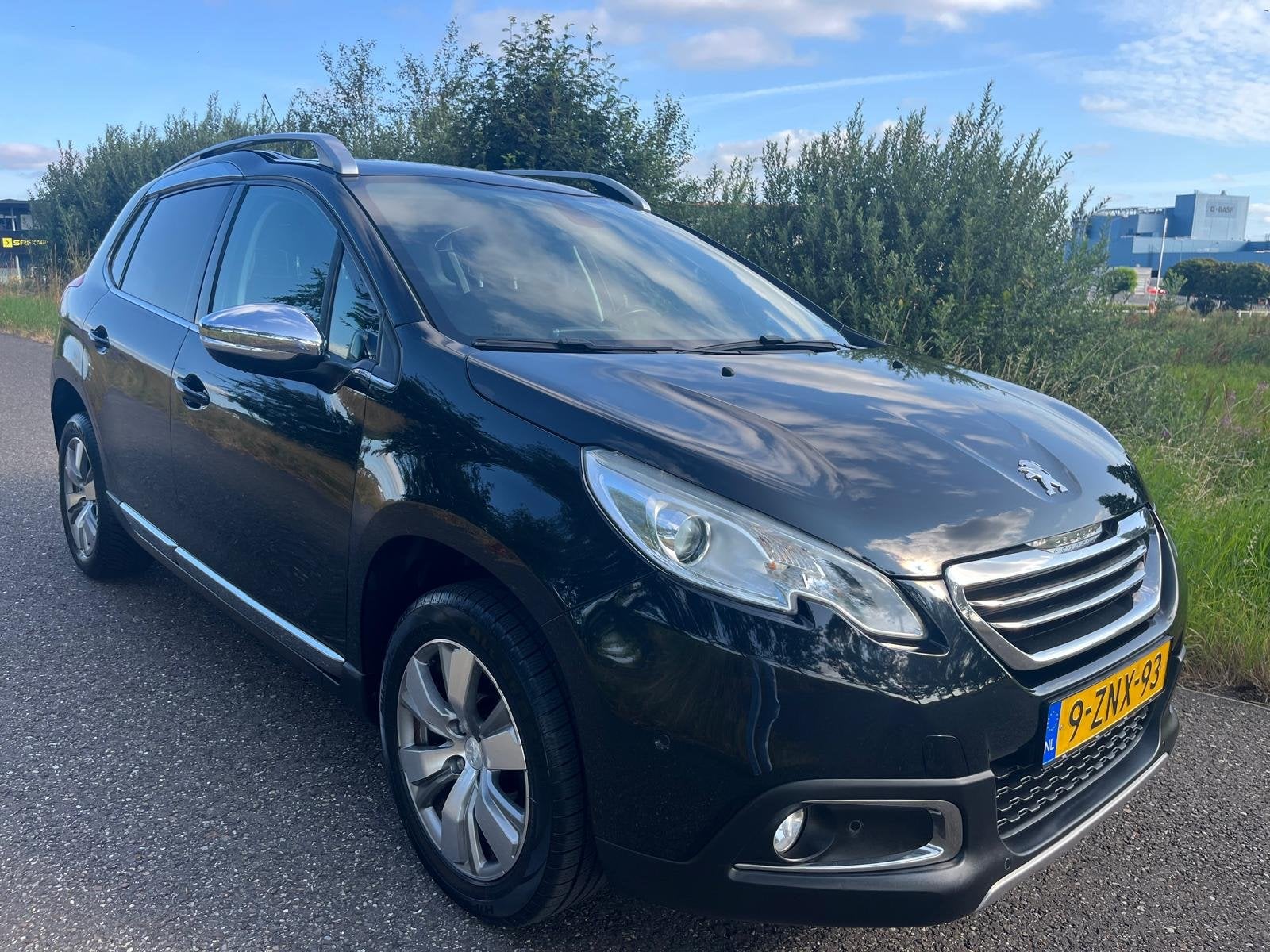 Peugeot 2008 1.2 PureTech Allure (bj 2015, automaat), Auto's, Peugeot, 450 kg, Euro 6, 1199 cc, 82 pk