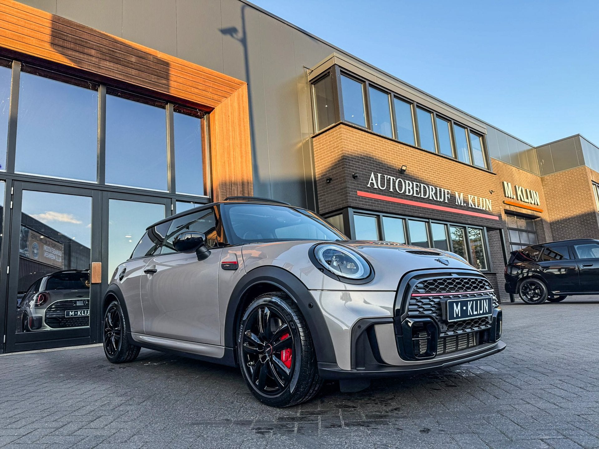 MINI 3-Deurs 2.0 John Cooper Works JCW Pack F1 aut 231pk Roo, Auto's, Mini, Bedrijf, Te koop, John Cooper Works, Achteruitrijcamera