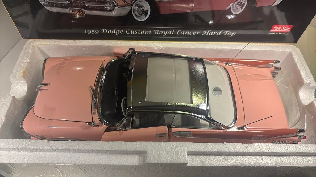 Dodge custum royal lancer hard top 1959 schade sun star 1.18, Ophalen of Verzenden, Sun Star, A, A