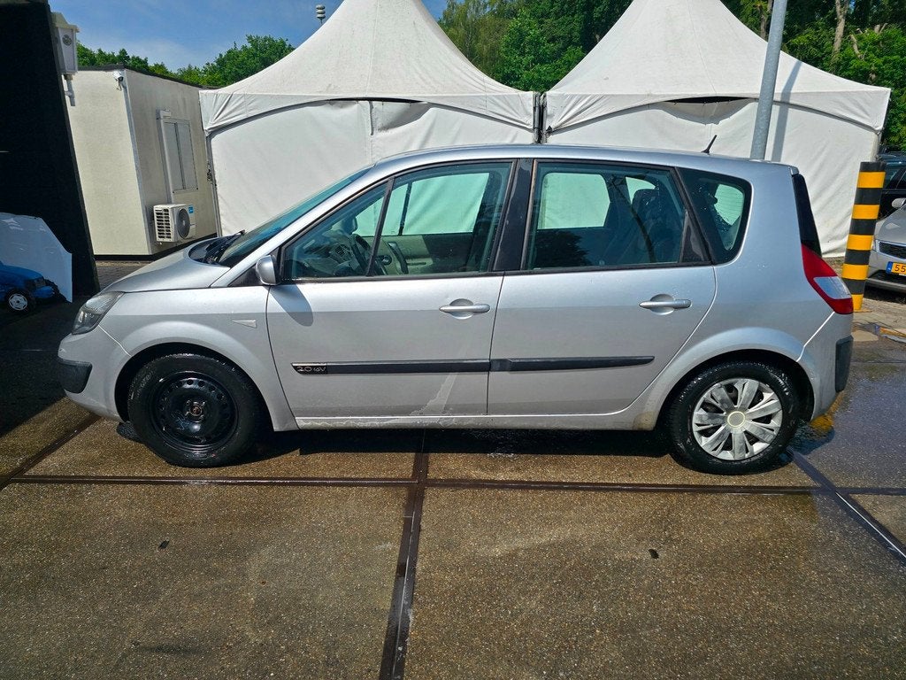 Renault Scénic 2.0-16V Dynamique Comfort Airco trekhaak APK, 1998 cc, 135 pk, 4 cilinders, Origineel Nederlands