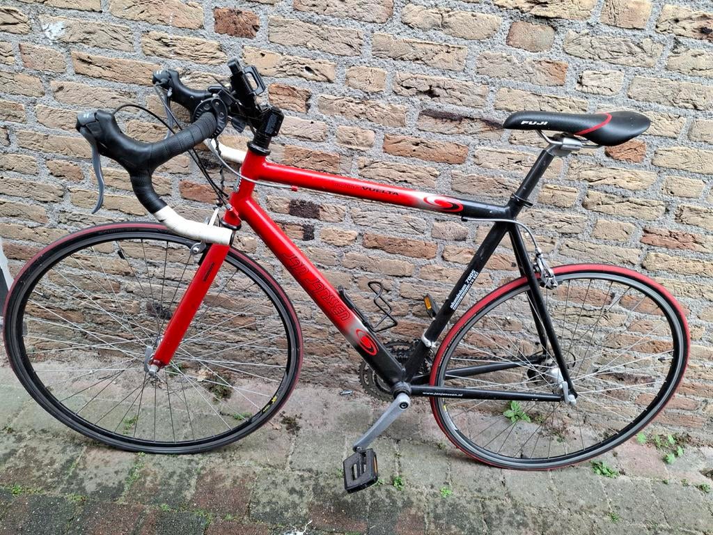 Fuji Vuelta Racefiets - Rood/Zwart, Gebruikt, Fietsen en Brommers, Fietsen | Racefietsen, Overige merken, 28 inch, Gebruikt, Aluminium