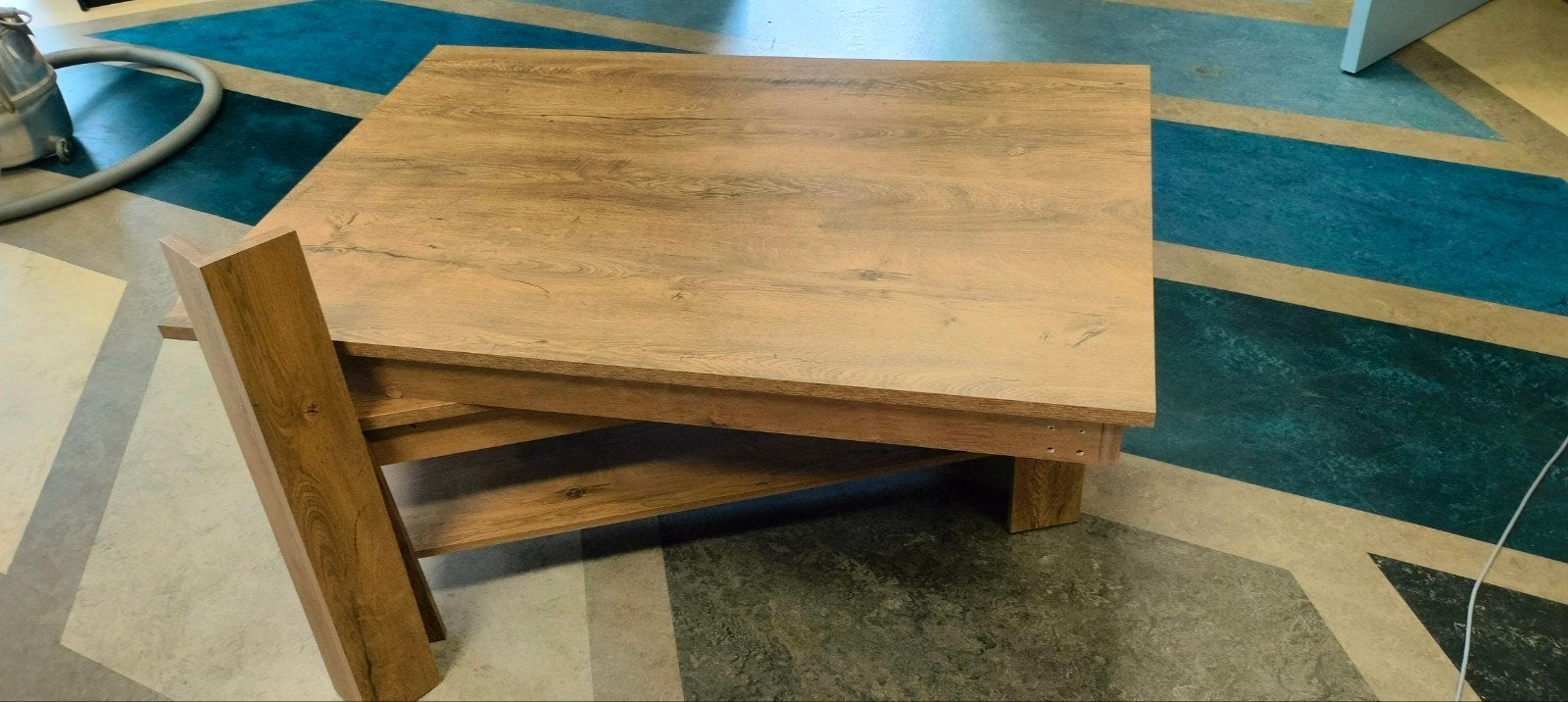 Eettafel van Jysk, Huis en Inrichting, Ophalen, 100 tot 150 cm, 50 tot 100 cm, Zo goed als nieuw