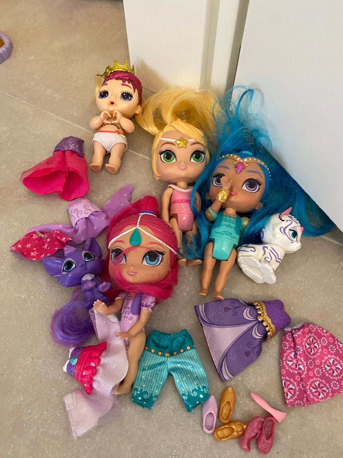 Shimmer en Shine poppen met accessoires, Ophalen of Verzenden, Gebruikt, Overige typen