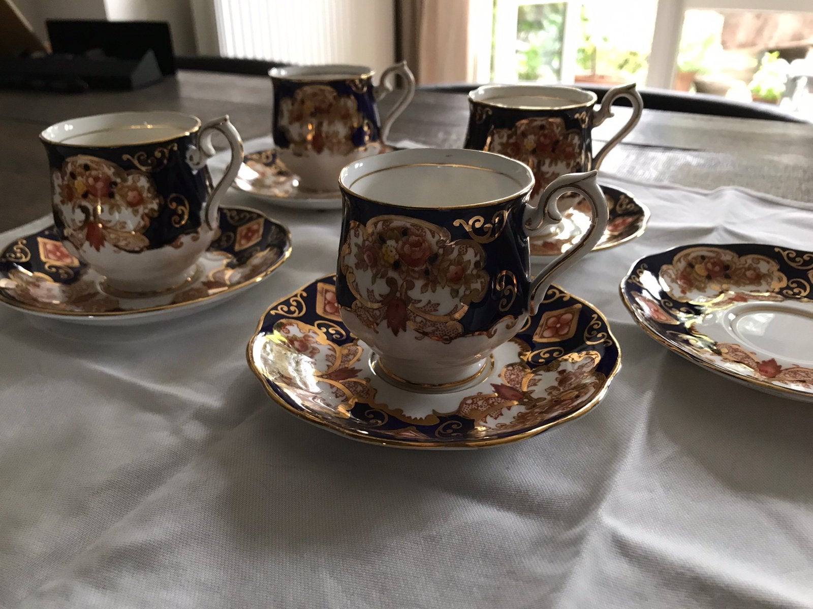 Royal Albert kopjes Heirloom, Ophalen of Verzenden