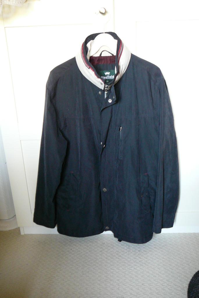 heren zomerjack Blauw lichtgewicht 52/54  gedragen.  15 euro, Kingfield, Maat 52/54 (L), Blauw, Ophalen of Verzenden