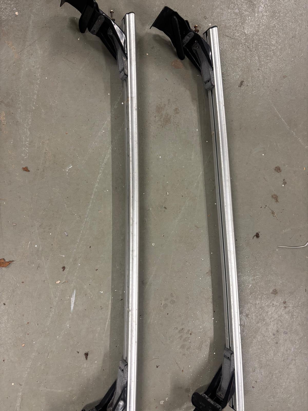 Set dakdragers voor auto’s zonder rails, Auto diversen, Dakdragers, Ophalen of Verzenden, Gebruikt