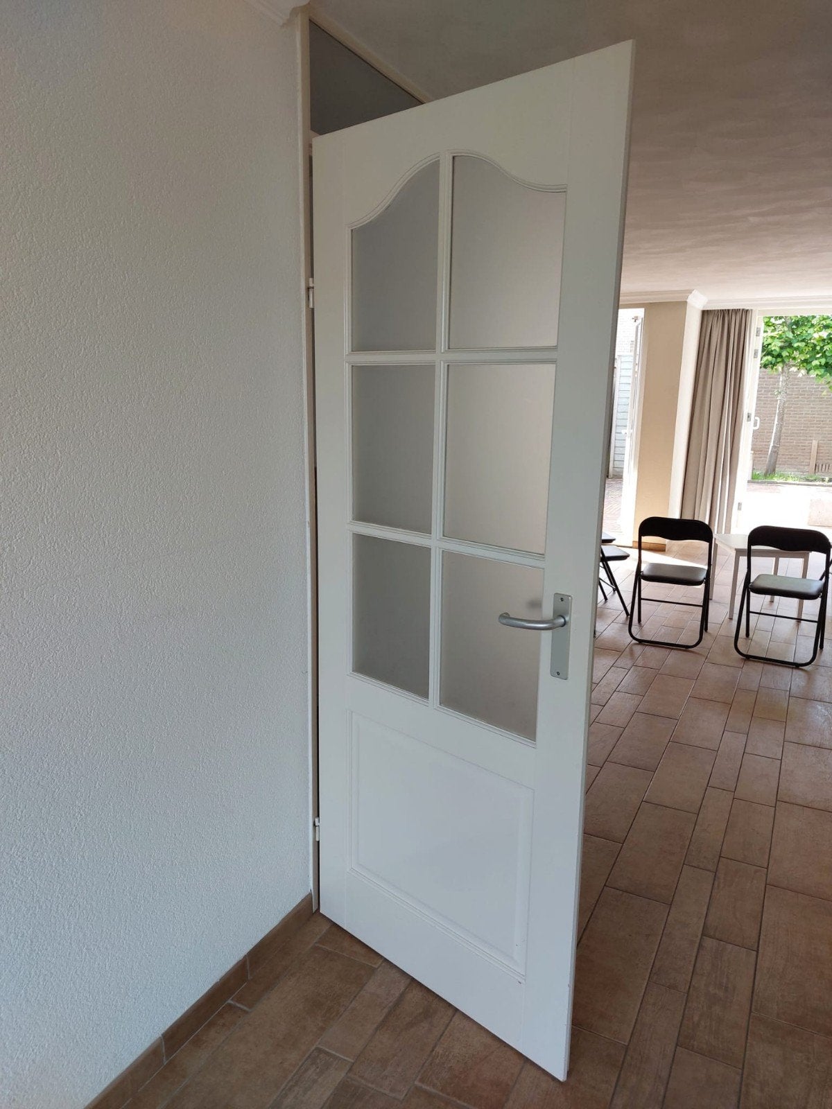 Witte binnendeur met glaspanelen (211 en 85 cm), Doe-het-zelf en Verbouw, Ophalen, Gebruikt, 80 tot 100 cm, Binnendeur