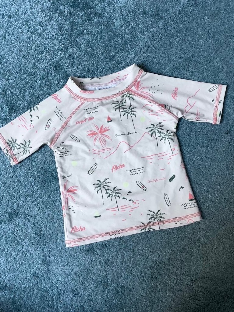Ducksday UV-werend zwemshirt maat 92/98, Kinderen en Baby's, Jongen of Meisje, Ophalen of Verzenden, Zo goed als nieuw, Zwem-accessoire